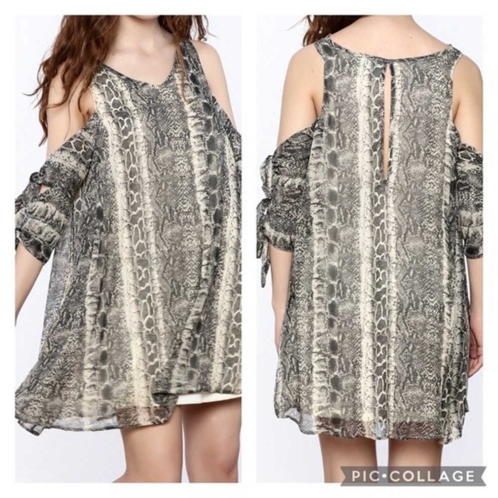 Python Print Judith March Sz S Oversized Dress Cold Shoulder Tie Arms Loose Fit